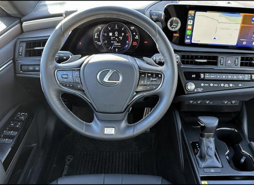 Lexus ES 350 F Sport 2024