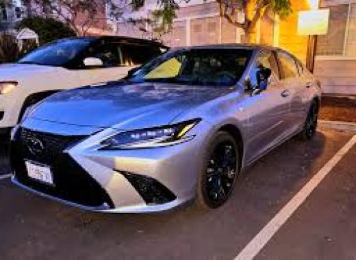 Lexus ES 350 F Sport 2024
